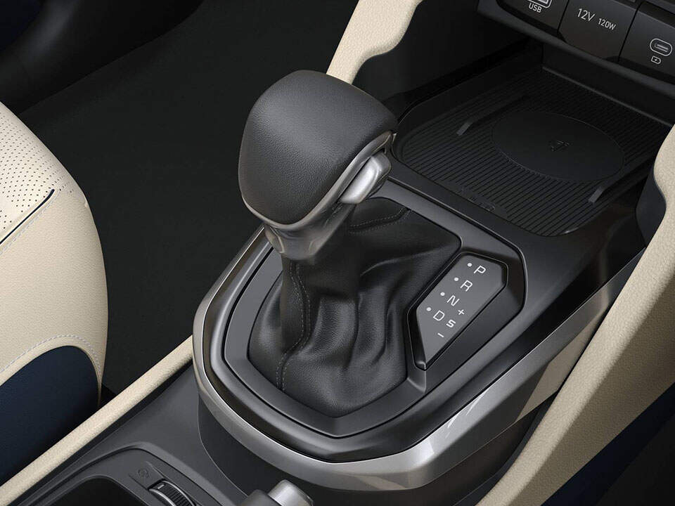 Transmisión automática de doble embrague (7 DCT) Transmisión automática de doble embrague (7 DCT)